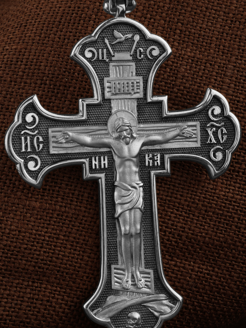 Крест из белого золота