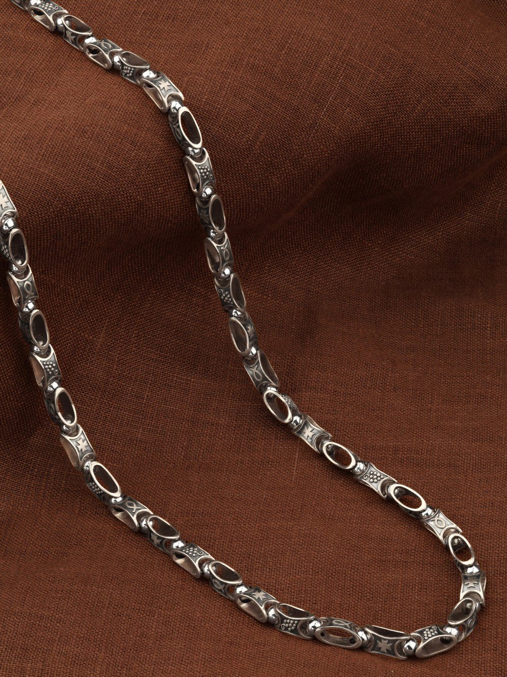 Цепь из белого золота