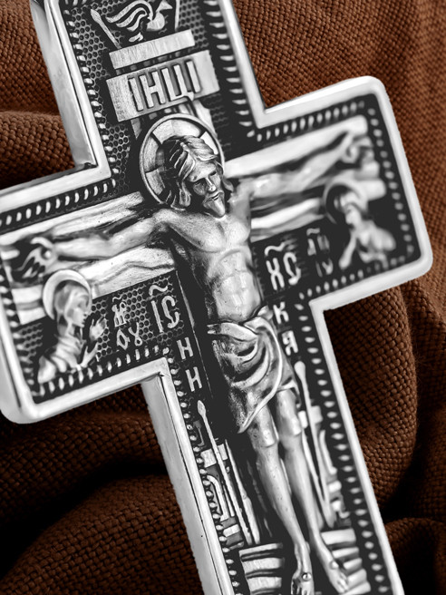 Крест из белого золота