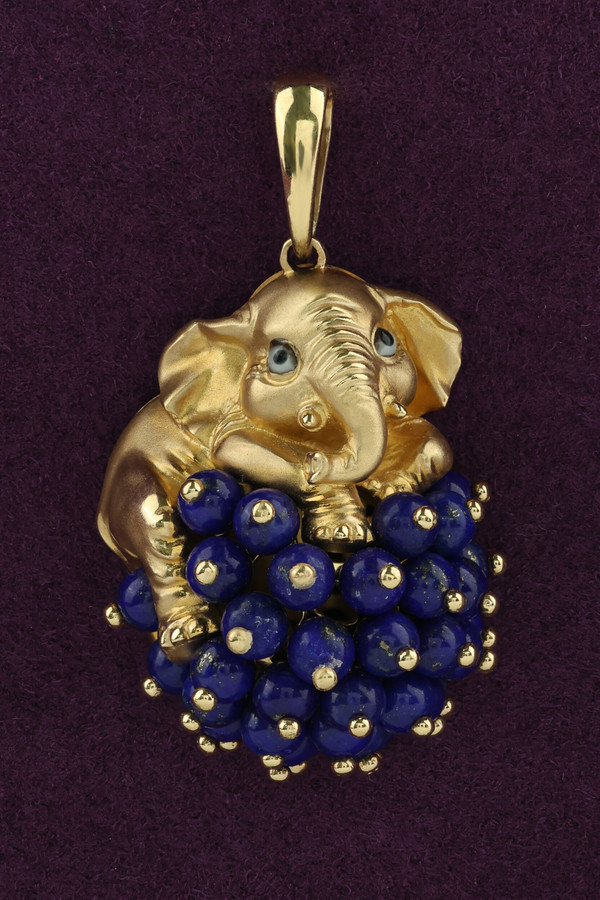 Подвеска из лимонного золота c эмалью и лазуритом