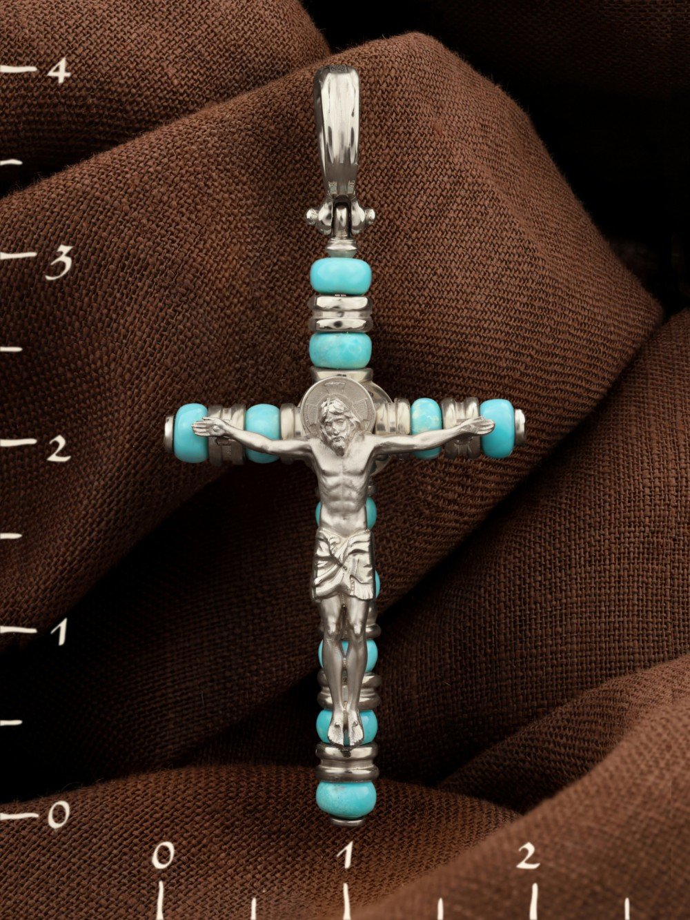 Крест из белого золота c бирюзой