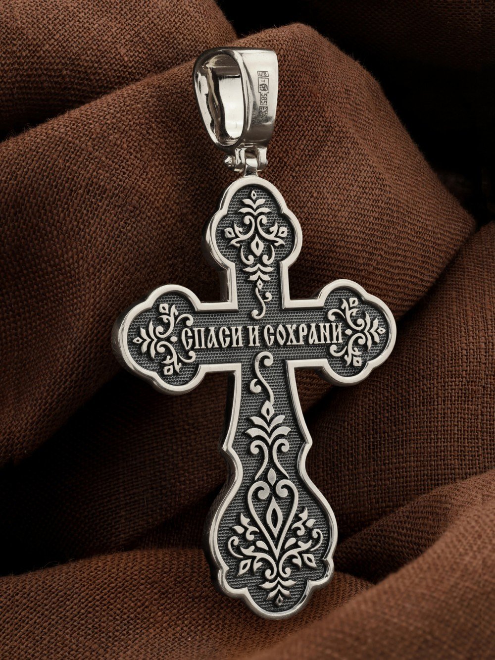 Крест из белого золота