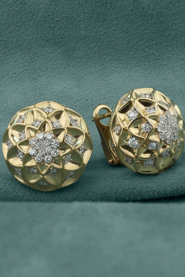 Серьги из лимонного золота c бриллиантами