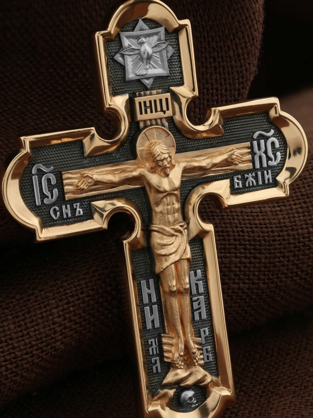 Крест из золота