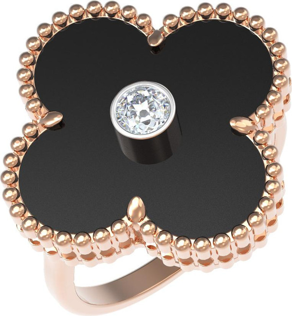 Кольцо из золота c бриллиантами и ониксом