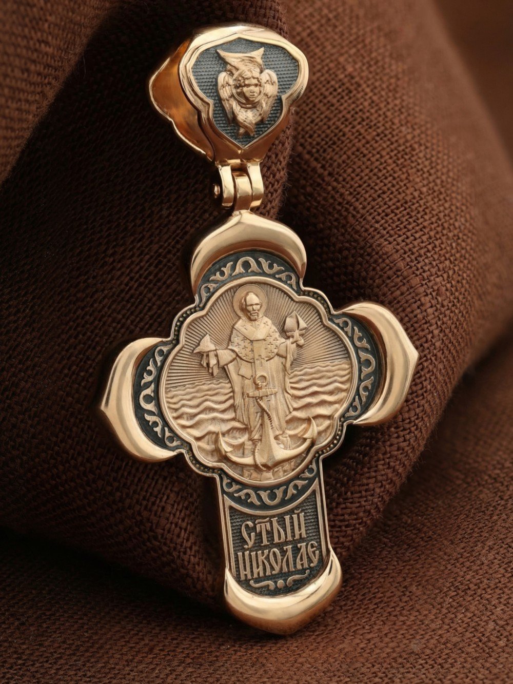 Крест из золота