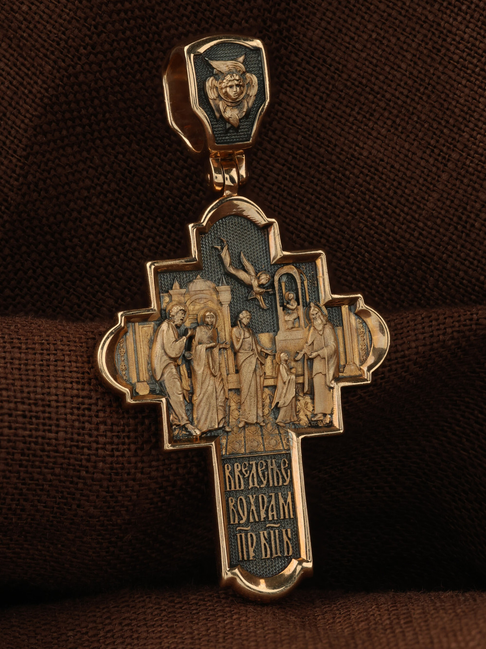 Крест из золота