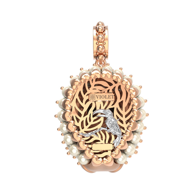 Подвеска из золота c эмалью и жемчугом