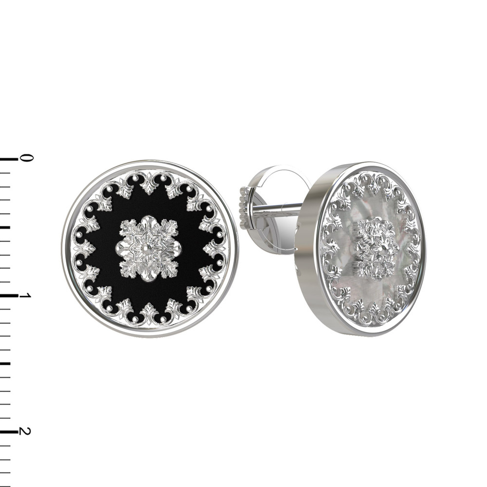 Серьги из белого золота c ониксом и перламутром