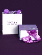 Серьги из белого золота c ониксом и перламутром