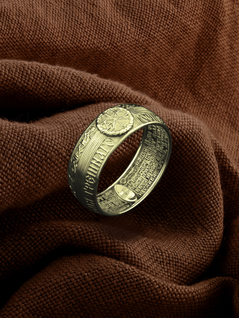 Кольцо из лимонного золота