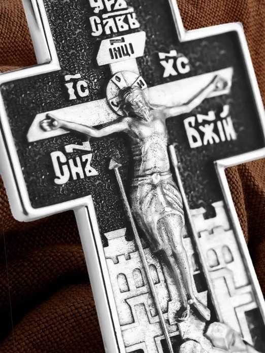 Крест из белого золота