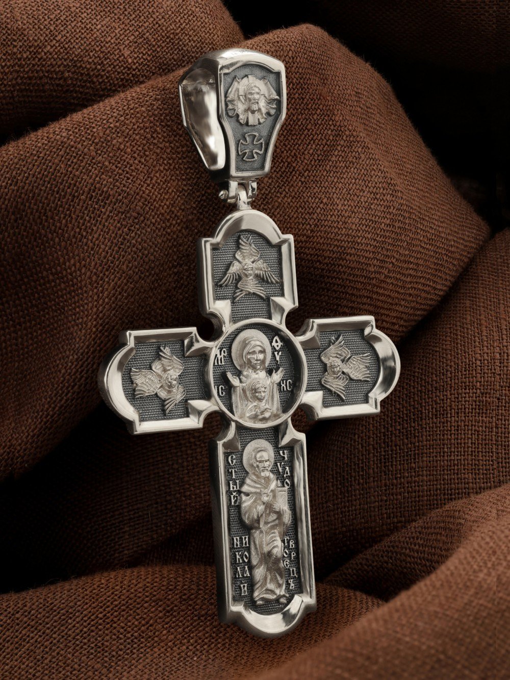 Крест из белого золота