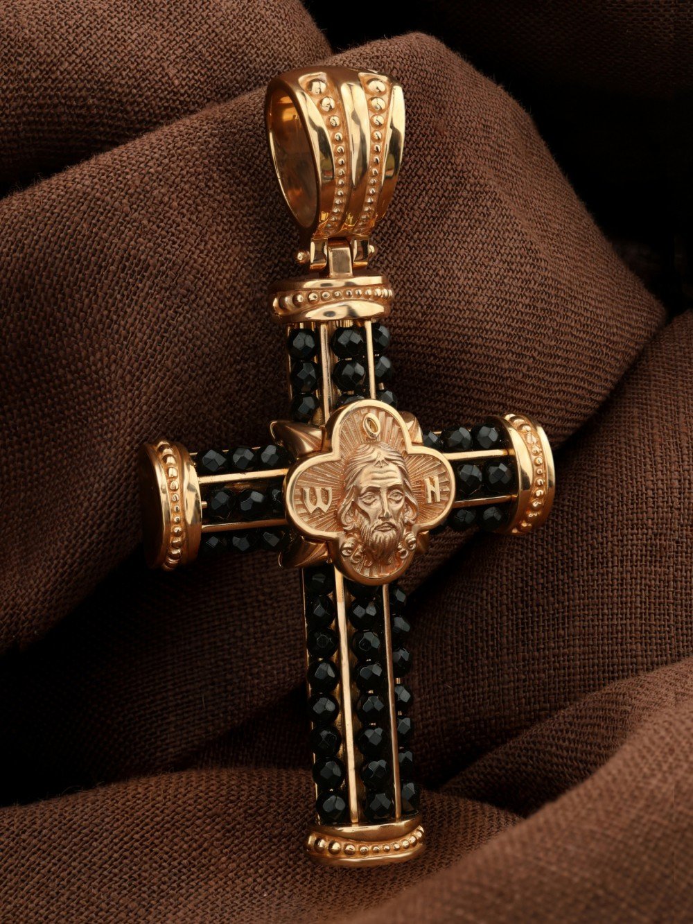 Крест из золота c ониксом