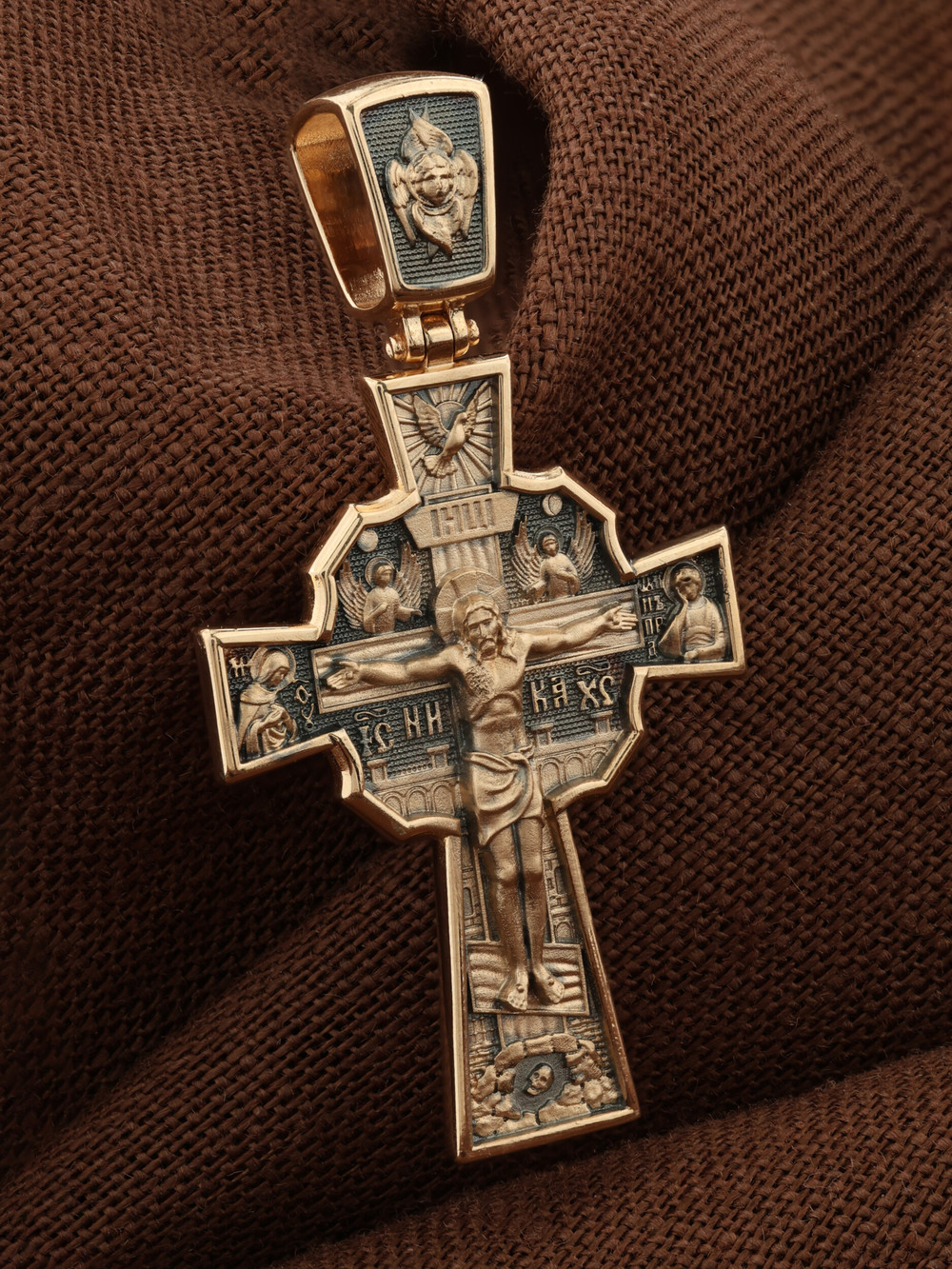 Крест из золота