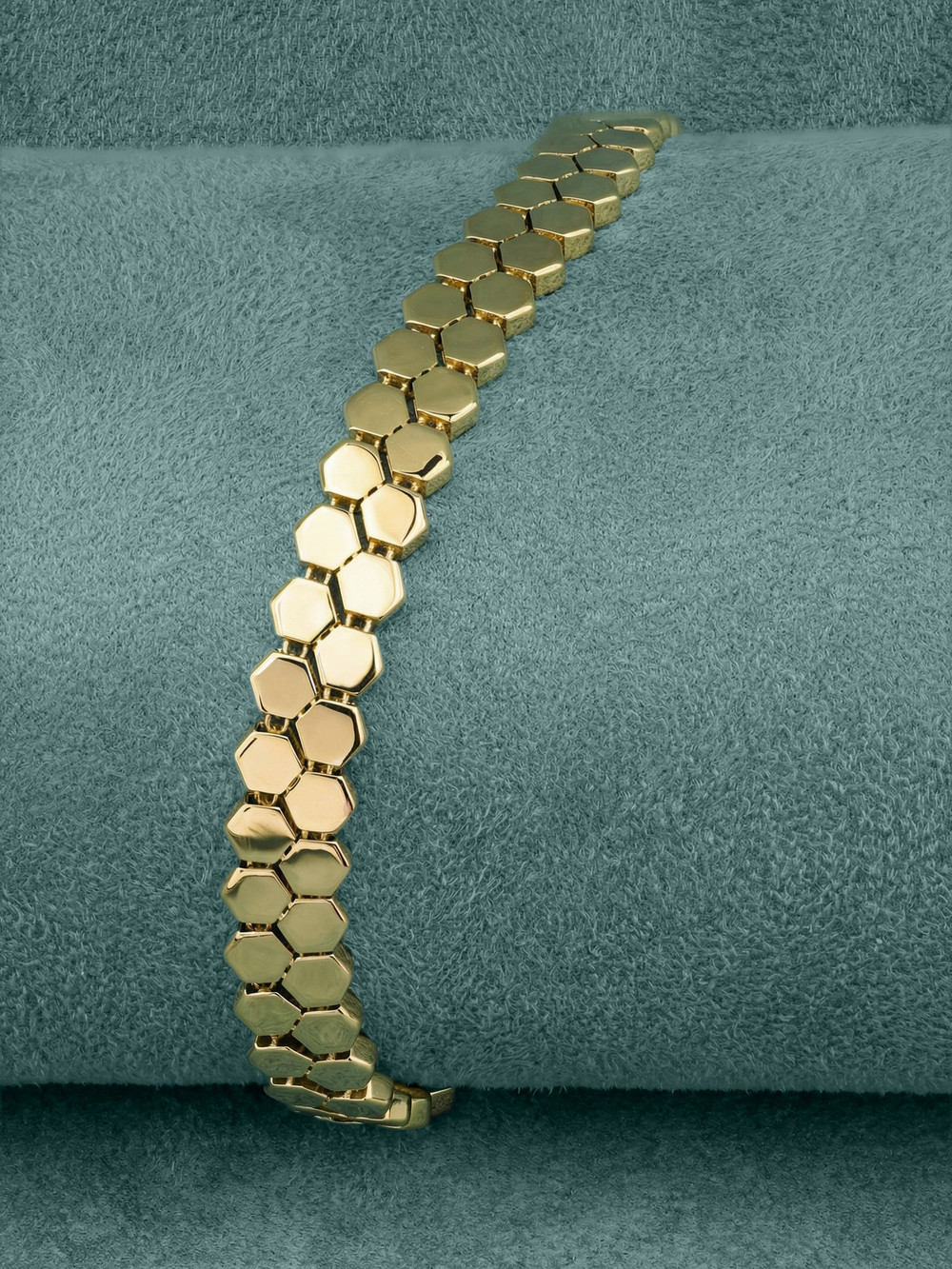 Браслет из лимонного золота