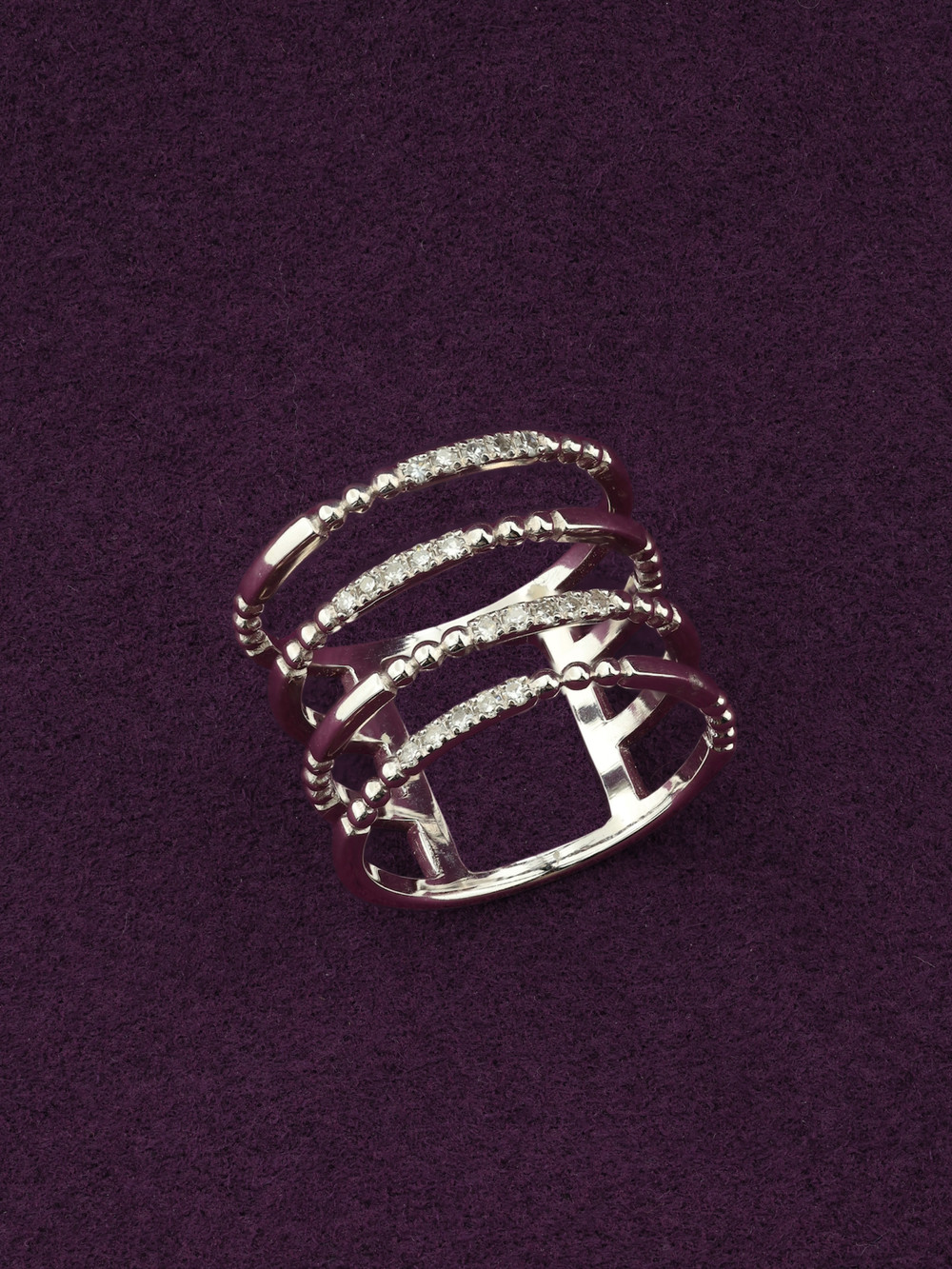 Кольцо из белого золота c бриллиантами