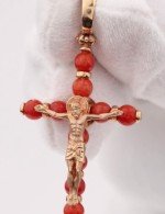 Крест из золота 585 пробы c кораллом