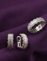 Кольцо из белого золота 585 пробы c бриллиантами