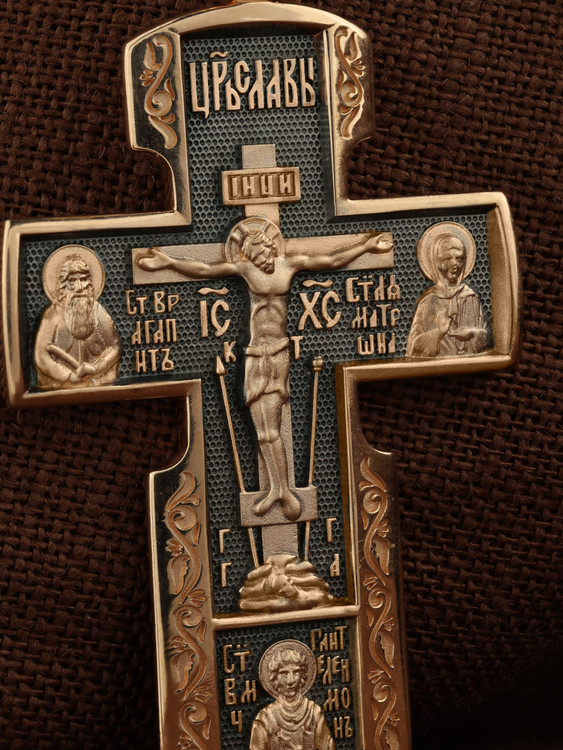 Крест из золота