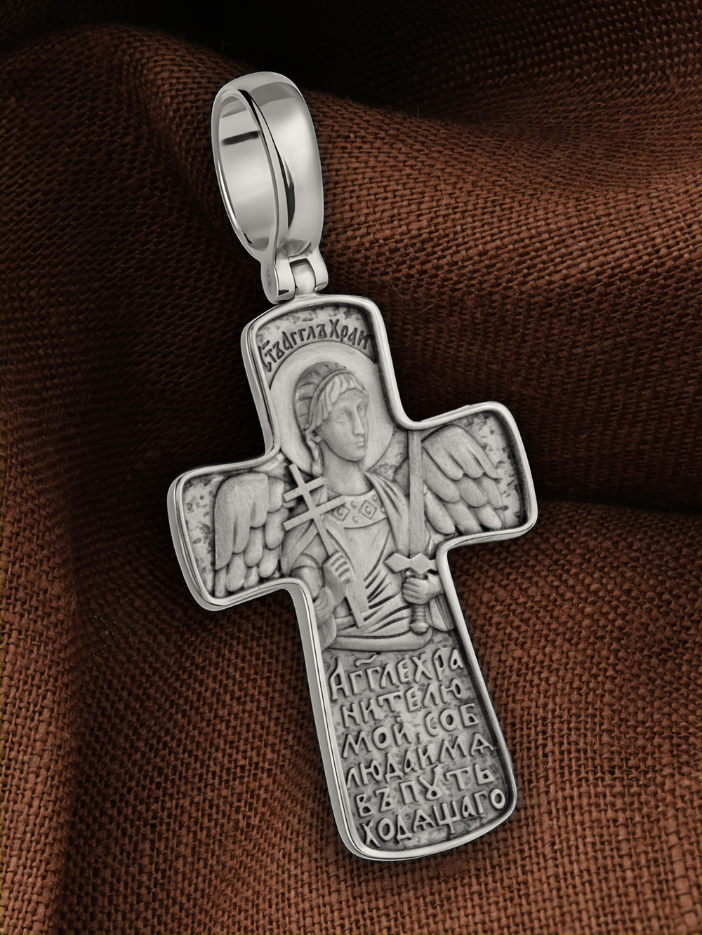 Крест из белого золота