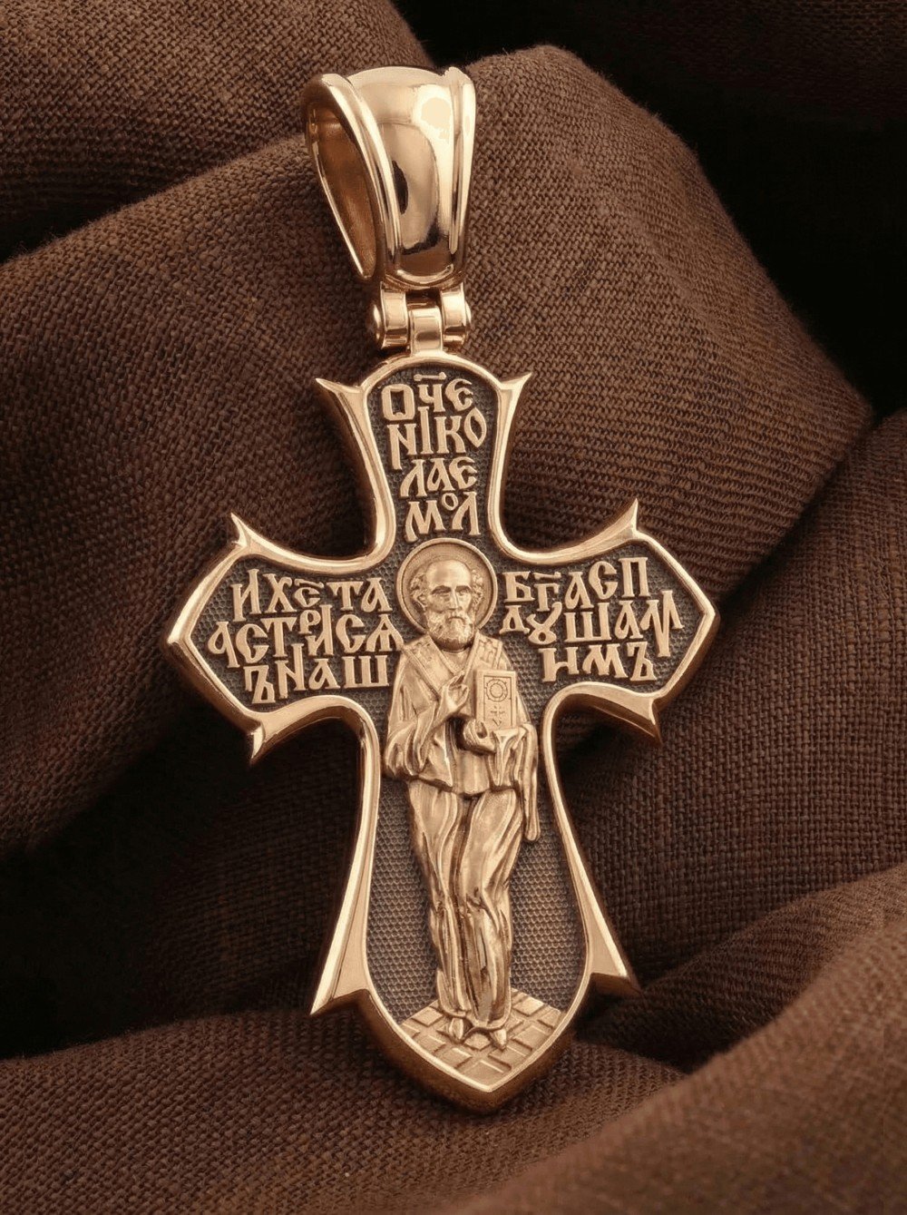 Крест из золота