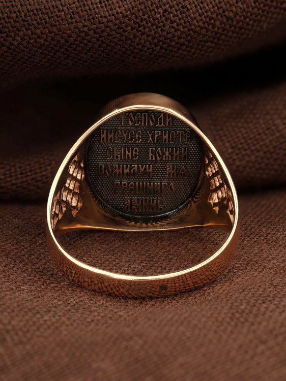 Кольцо из золота