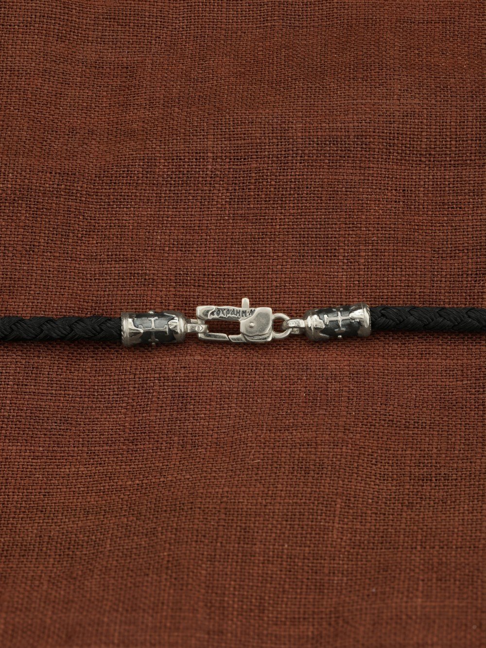 Шнурок шёлковый из белого золота c шёлковым шнурком