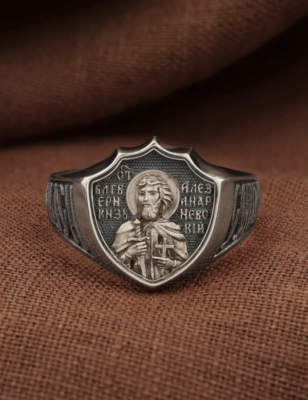 Кольцо из белого золота 585 пробы