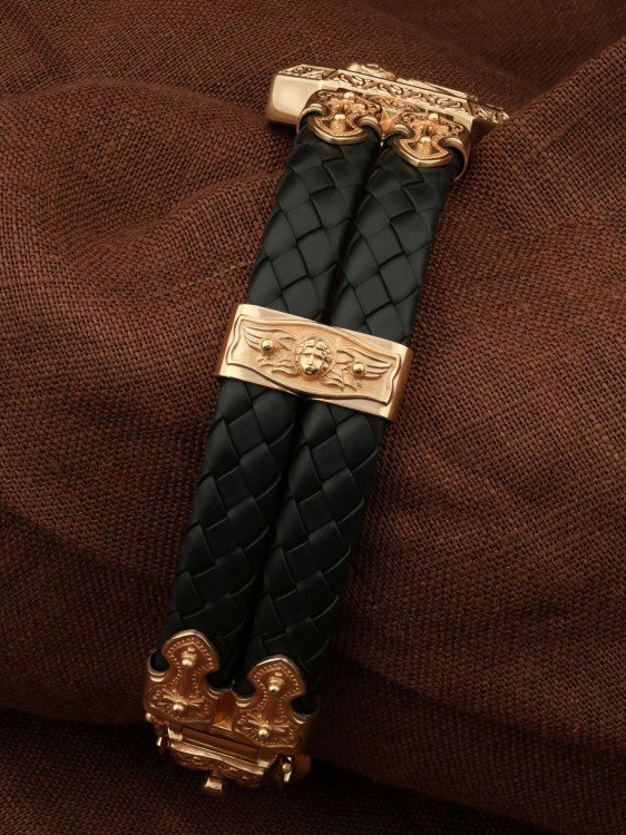 Браслет из золота c шнурком и ониксом