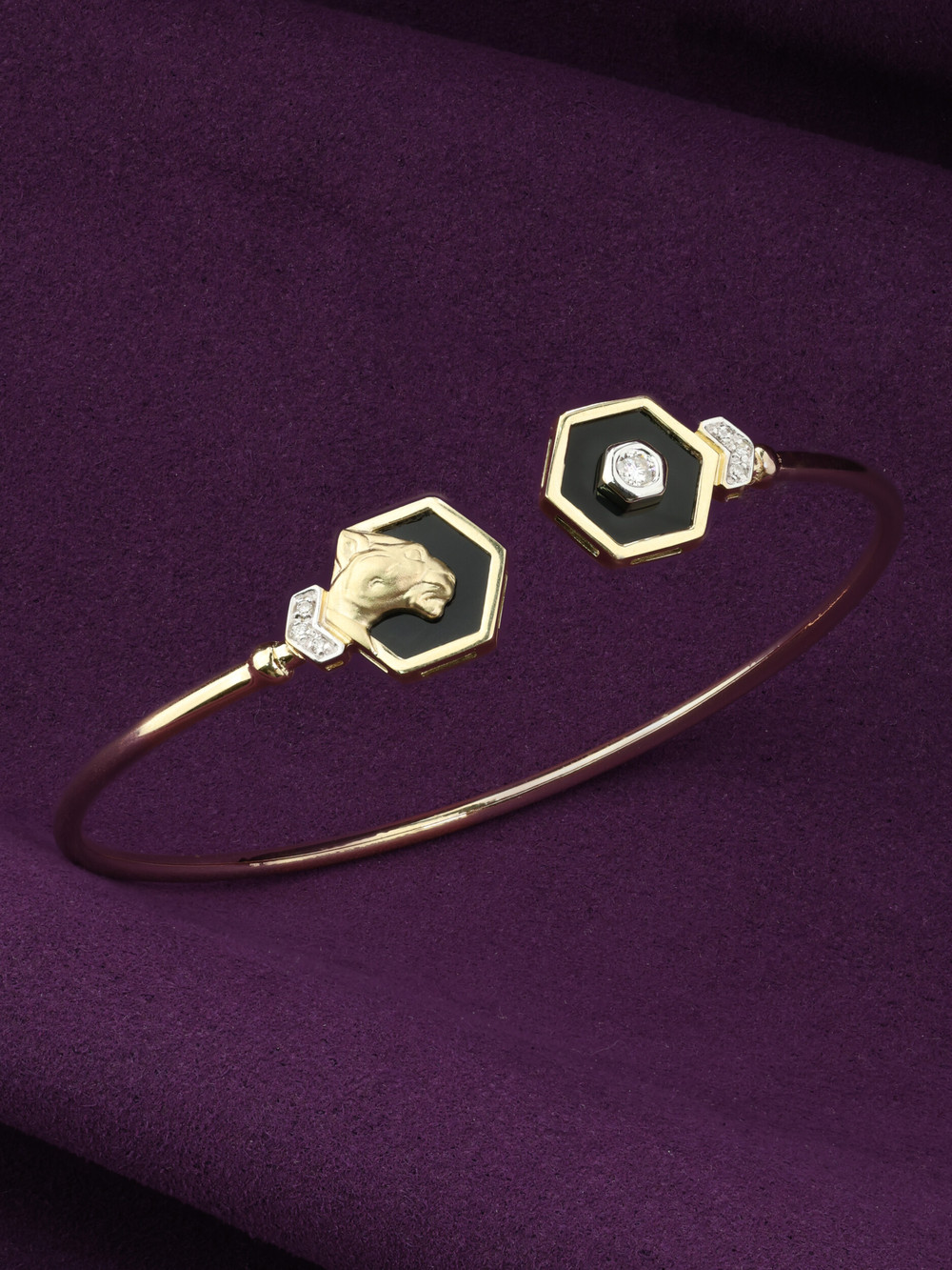 Браслет из лимонного золота c бриллиантами и ониксом