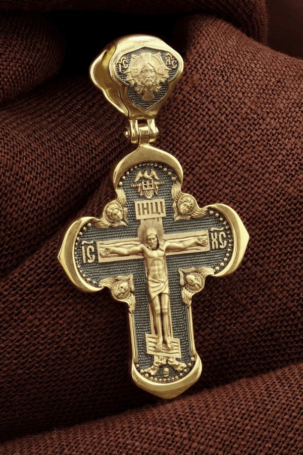 Крест из лимонного золота