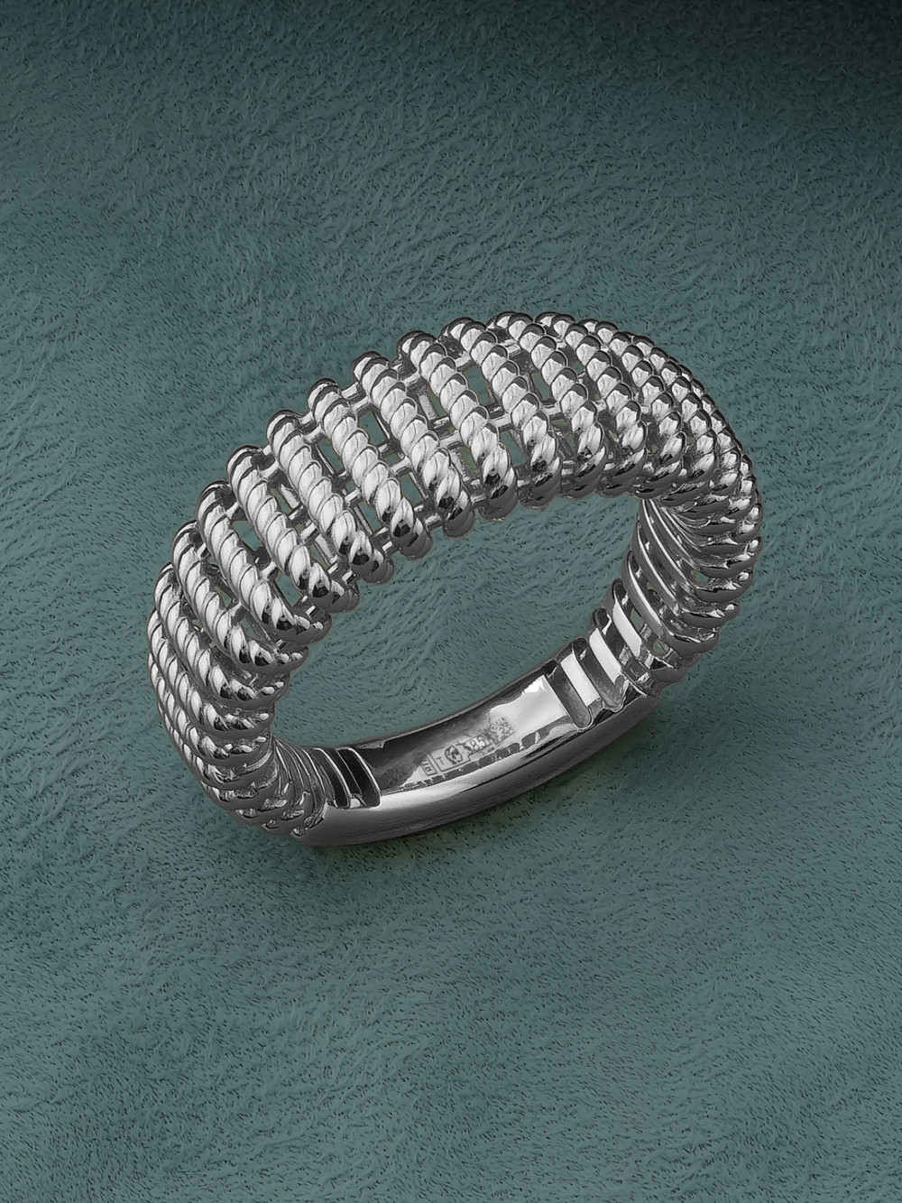 Кольцо из белого золота