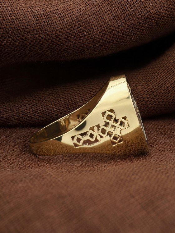 Кольцо из лимонного золота