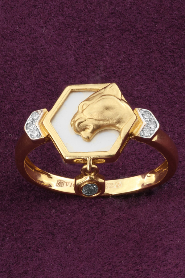 Кольцо из золота c бриллиантами и перламутром