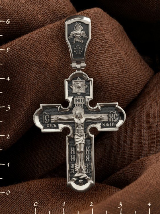 Крест из белого золота