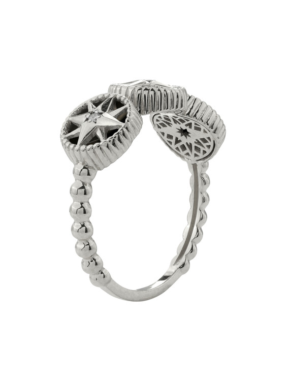 Кольцо из белого золота c бриллиантами и ониксом