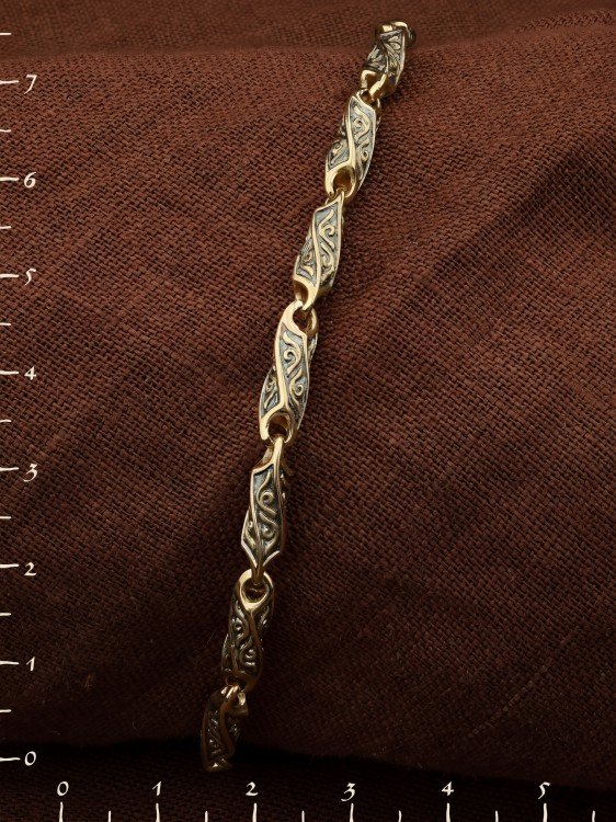 Браслет из лимонного золота