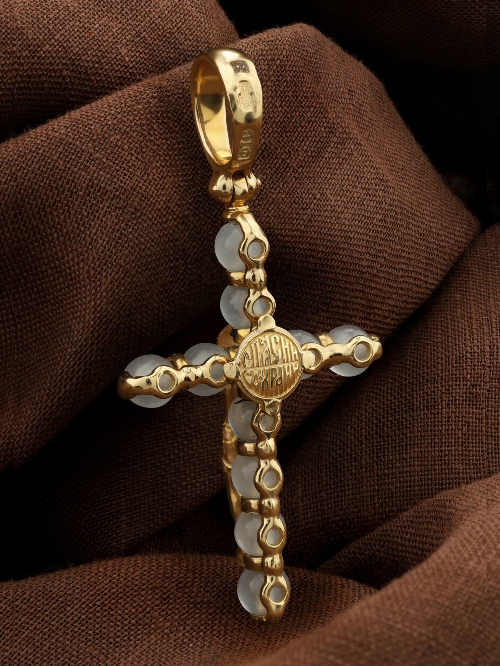 Крест из лимонного золота c агатом