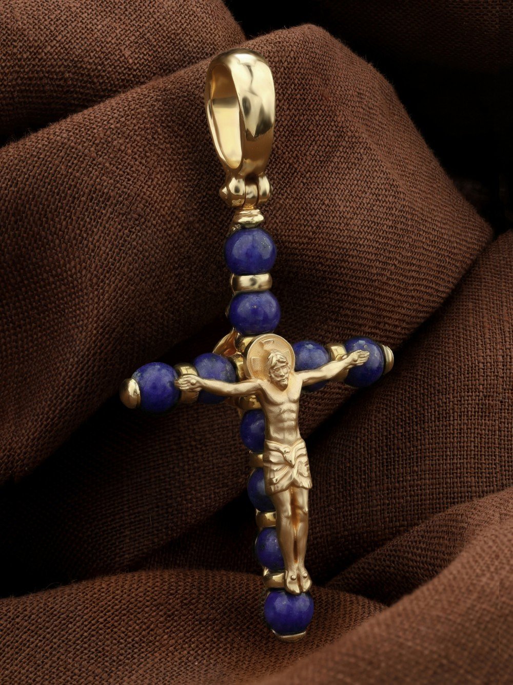 Крест из лимонного золота c лазуритом