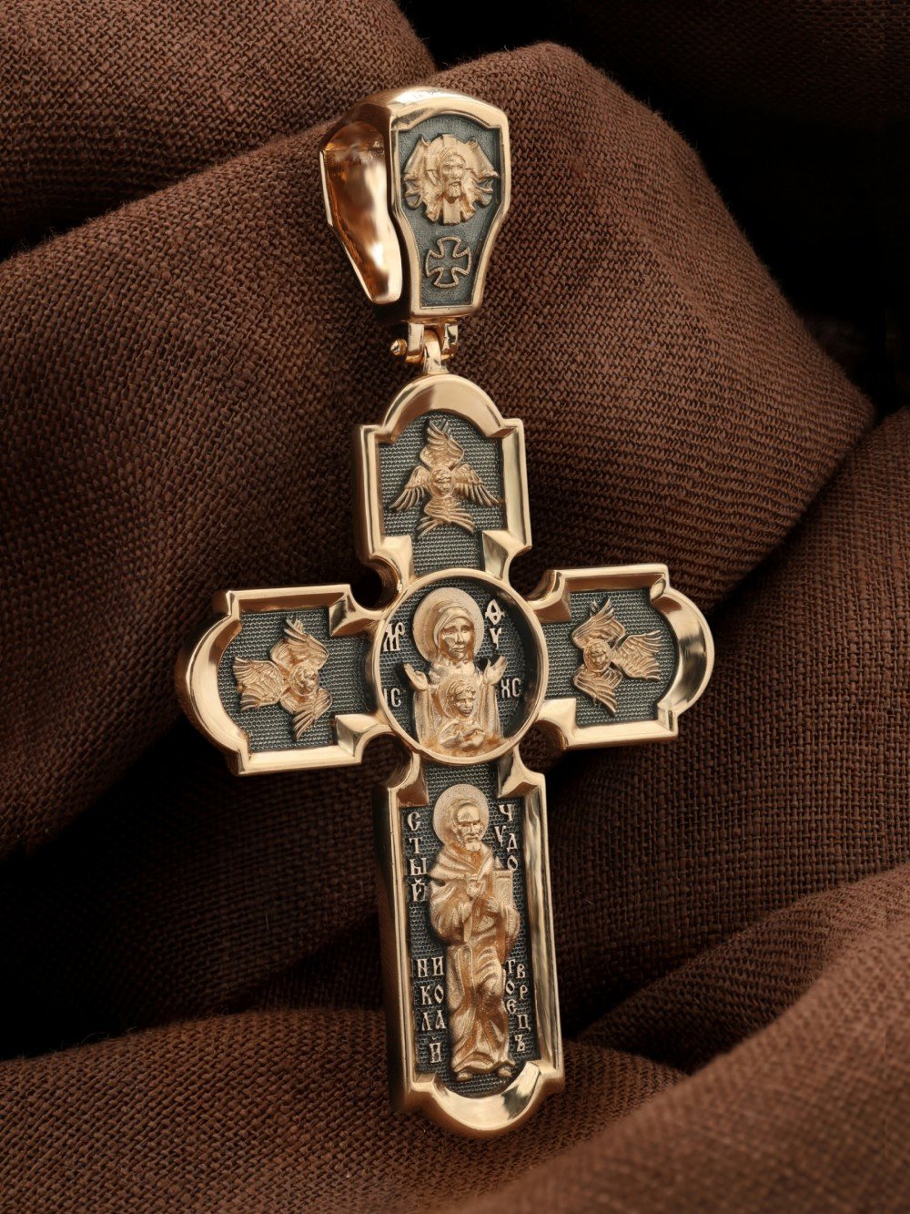 Крест из золота