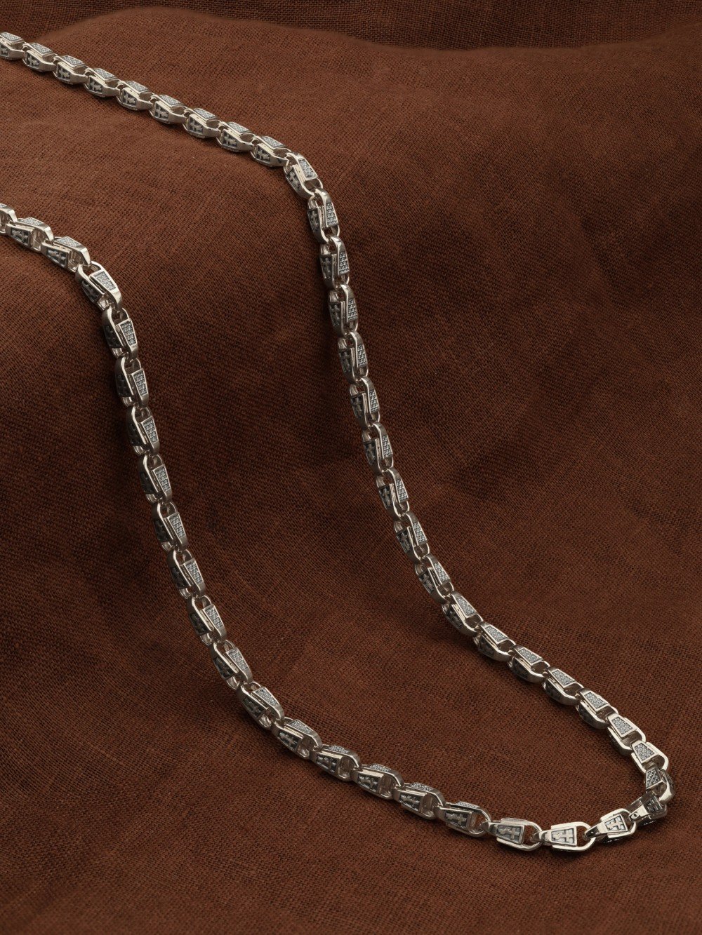 Цепь из белого золота