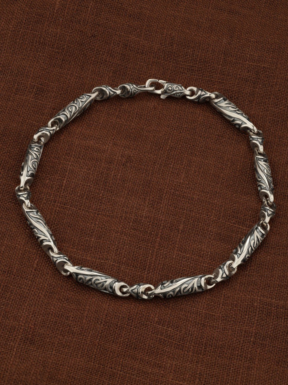 Браслет из белого золота