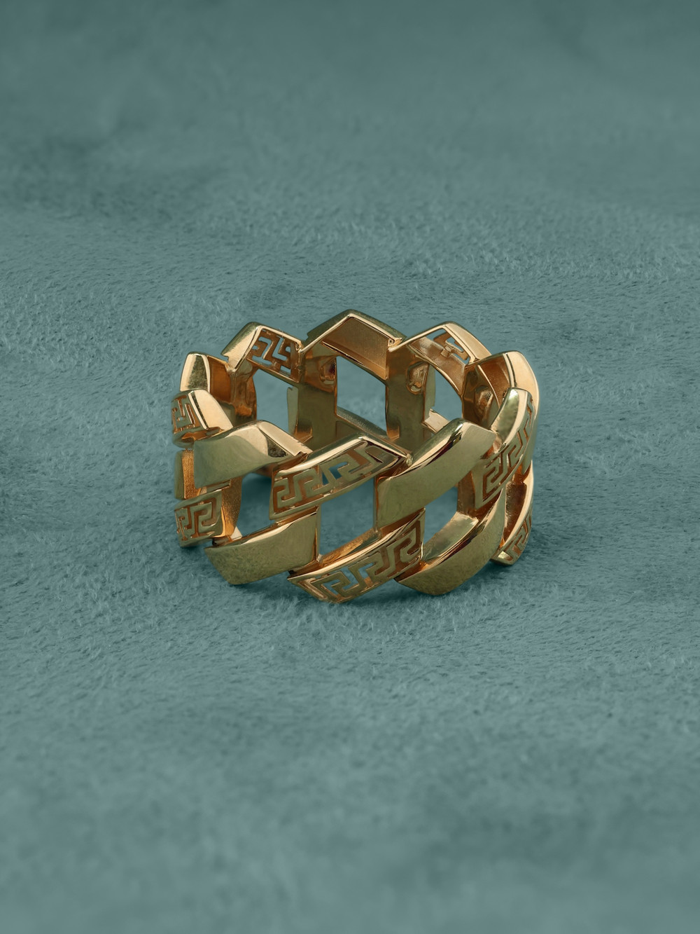 Кольцо из золота