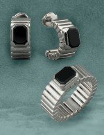 Серьги из белого золота 585 пробы c ониксом