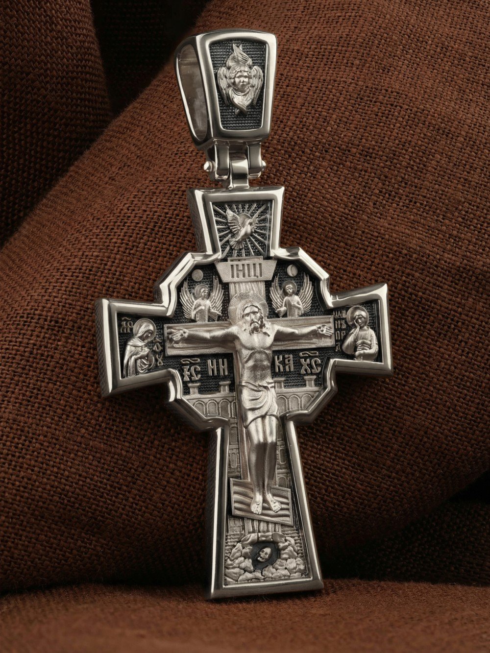 Крест из белого золота